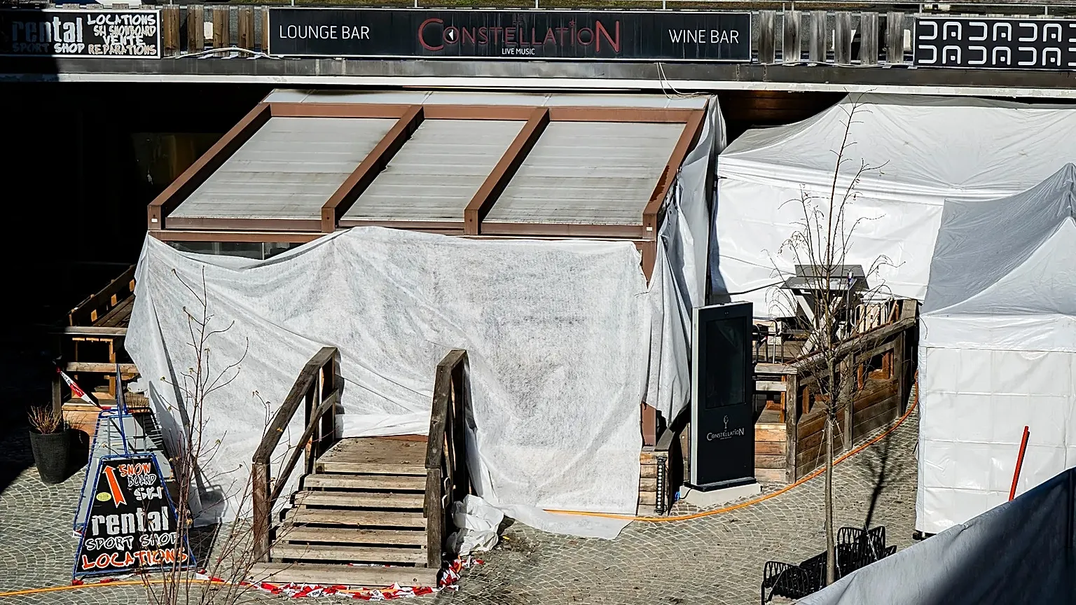 Exterior view of the closed Le Constellation bar in Crans-Montana, 4 January, 2026