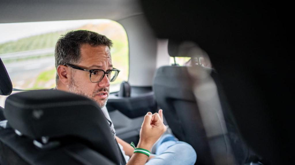 José Ignacio García, en la caravana con la que en estos días ultima la campaña electoral andaluza.