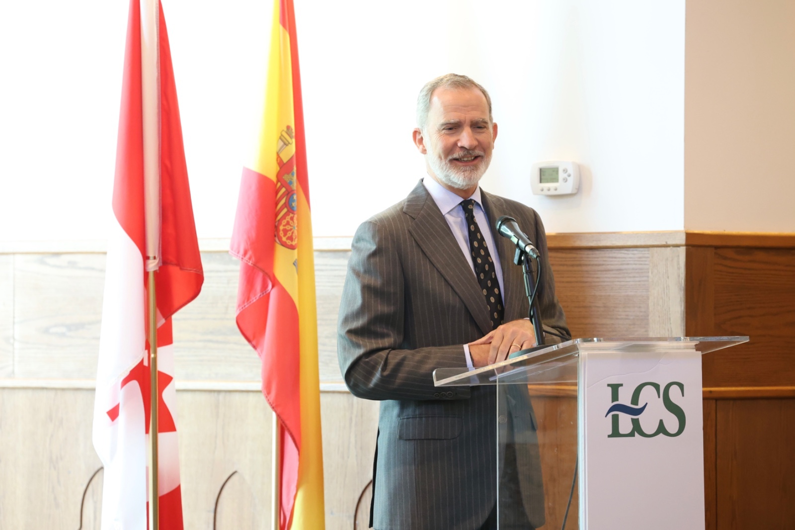 Felipe VI, durante su visita al Lakefield College