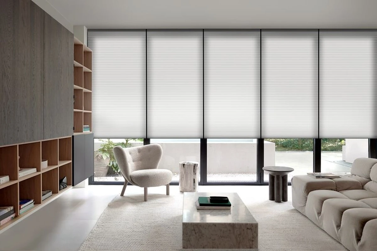 Adiós a las viejas persianas: por qué todos usan ya cortinas plisadas - image 1