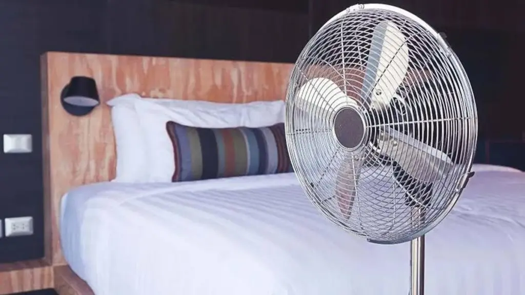Adiós al calor: el truco para usar el ventilador sin inflar tu factura de la luz