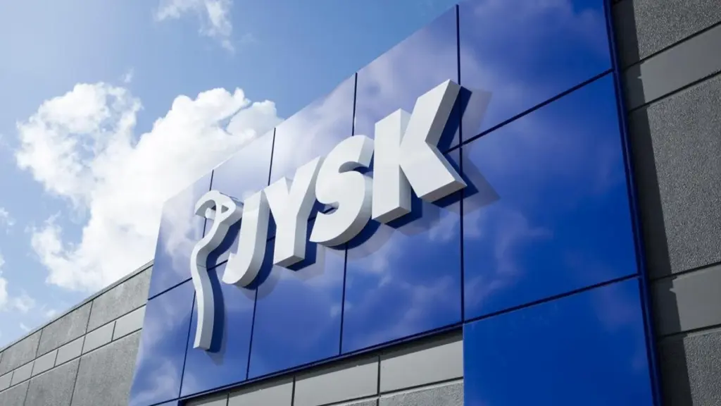 Adiós al desorden: el truco de Jysk con su aparador Markskel para salones de revista