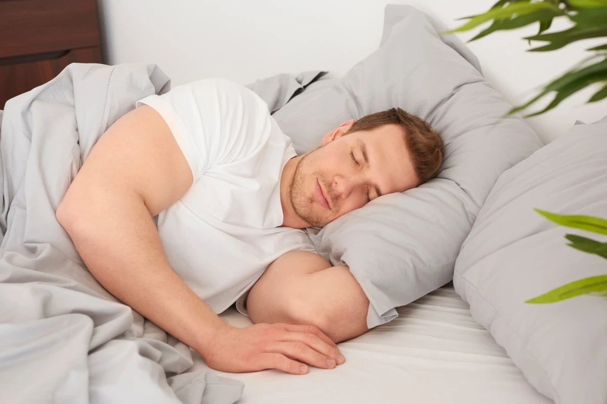 Adiós al dolor lumbar: el truco de Emma Sleep y Endy para dormir fresco - image 1