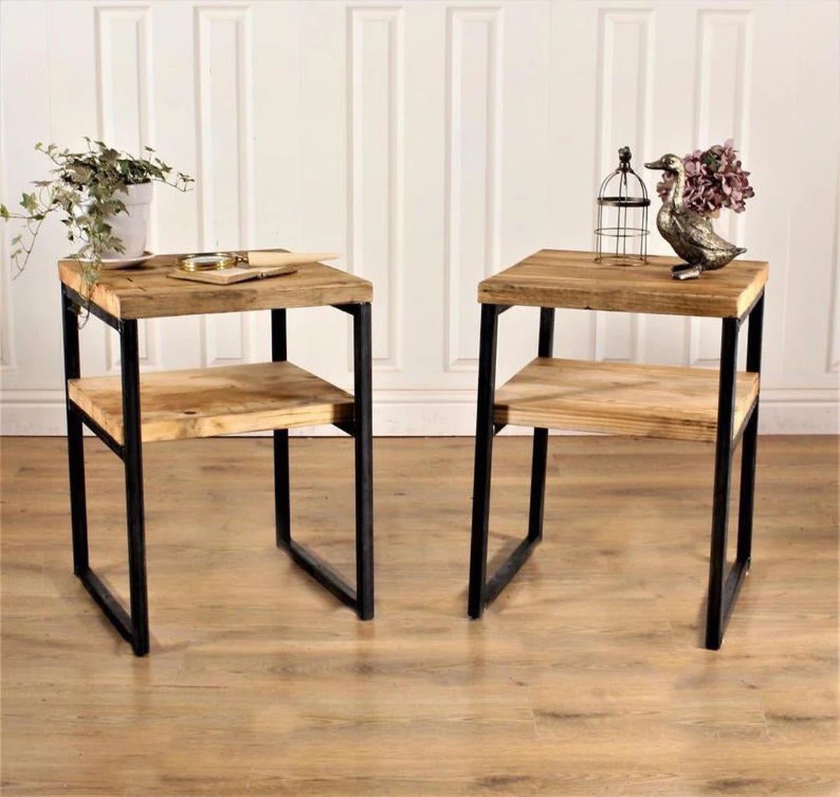 Adiós a los muebles caros: Lidl lanza su mesa Estilo Retro por menos de 15€ - image 1