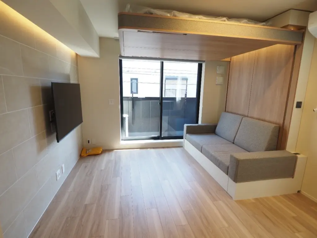 Adiós al sofá cama: Ori, Inc. transforma 30m² en Toshima-ku con robótica