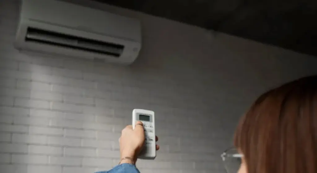 Aire acondicionado: el truco de los 10 grados para bajar el consumo de electricidad