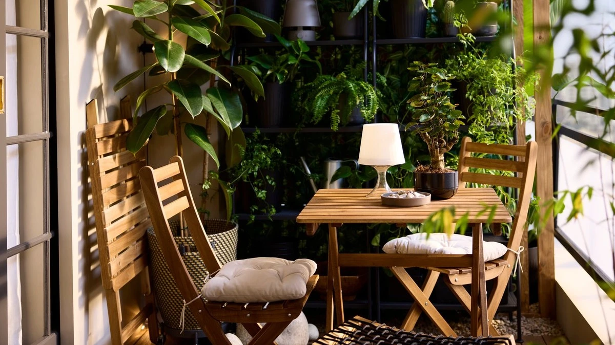 Balcones pequeños: el truco de IKEA con TÄRNÖ para ganar espacio y frescor - image 1