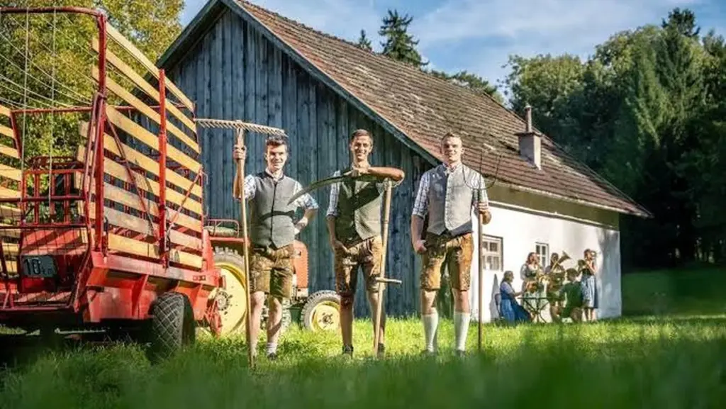 Bezirksmähen 2026: el truco de Landjugend Wels-Land para un segado perfecto