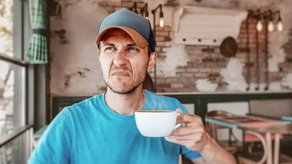 ¿Café amargo? El error invisible que daña tu máquina de café en 48 horas