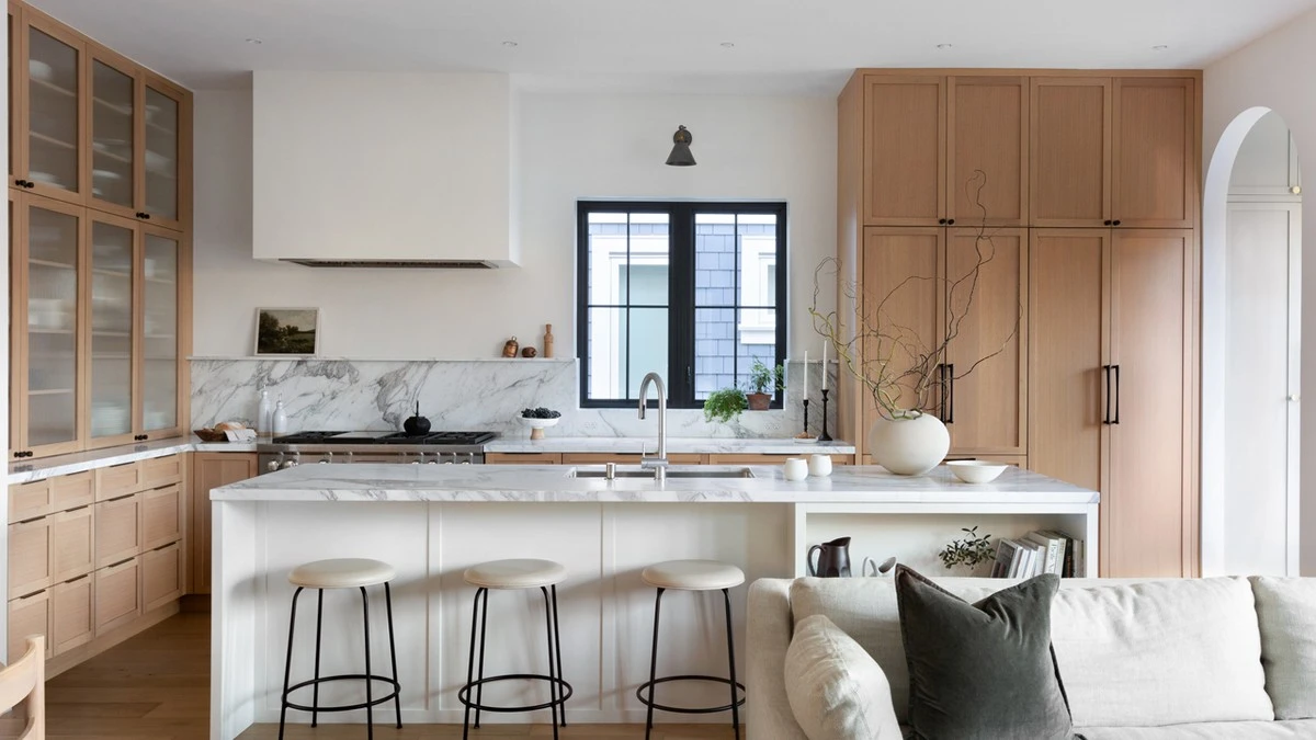 Diseño de interiores: Nora Batlle explica por qué tu cocina blanca envejece mal - image 1