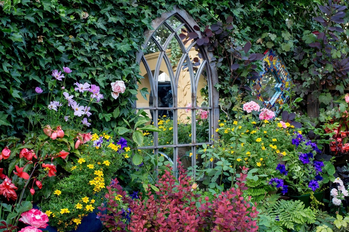 Diseño de jardines: 10 trucos para que tu jardín pequeño parezca el doble - image 1