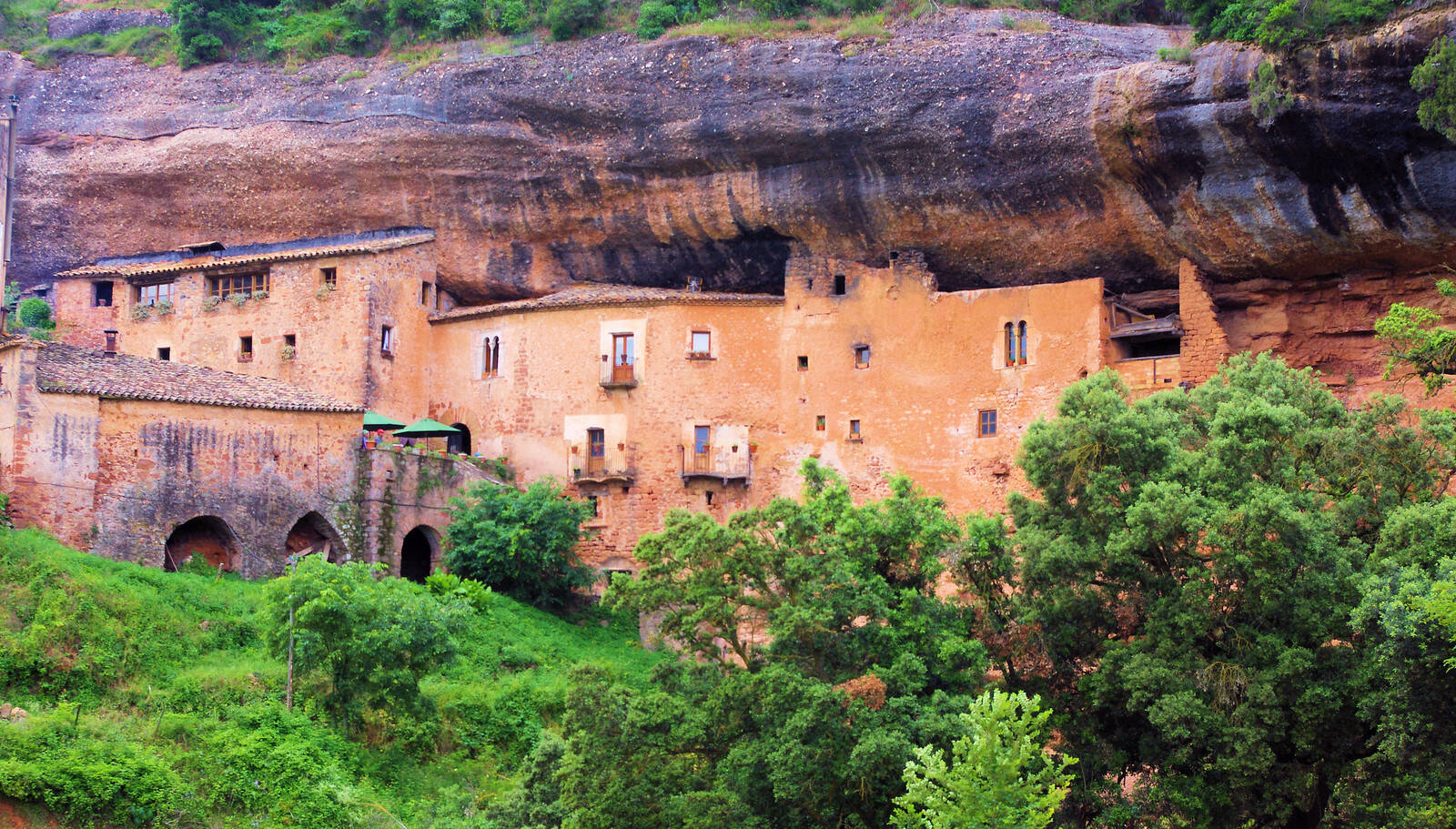 Foto: Masía del siglo XII ubicada en el Parque Natural de Sant Llorenç de Munt i l'Obac. (Flickr/@bages1)