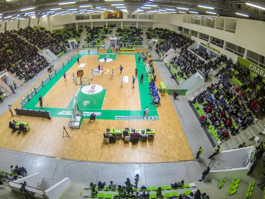 Panorámica del Botevgrad Arena.