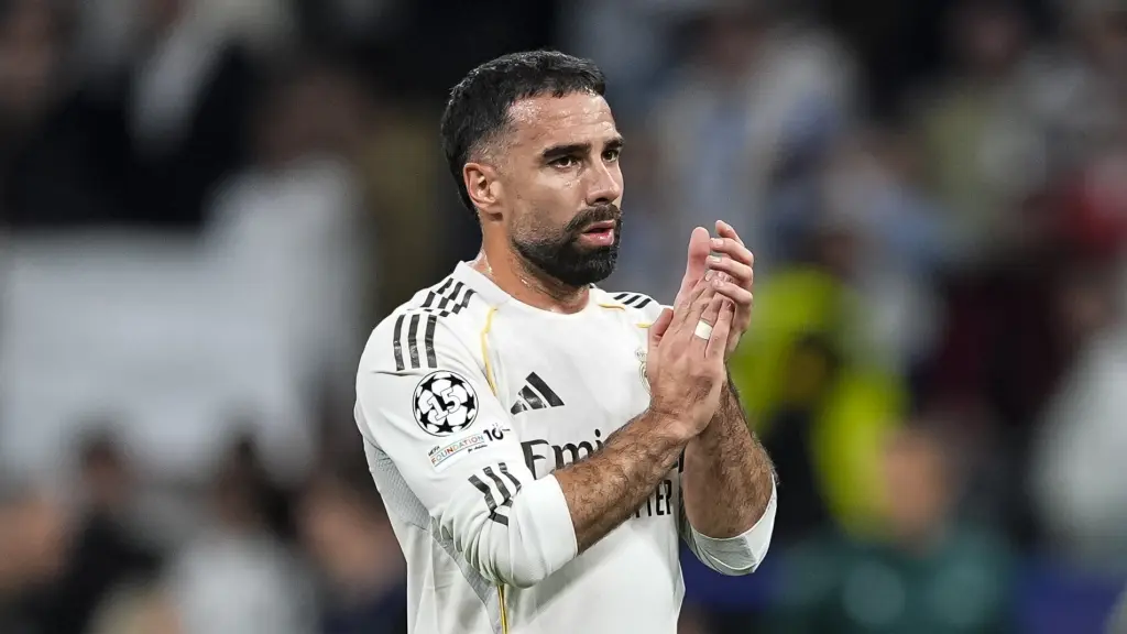 Dani Carvajal, con el Real Madrid en el Santiago Bernabéu.