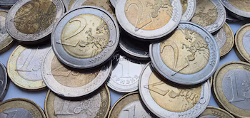 Monedas de dos euros acuñadas en España.