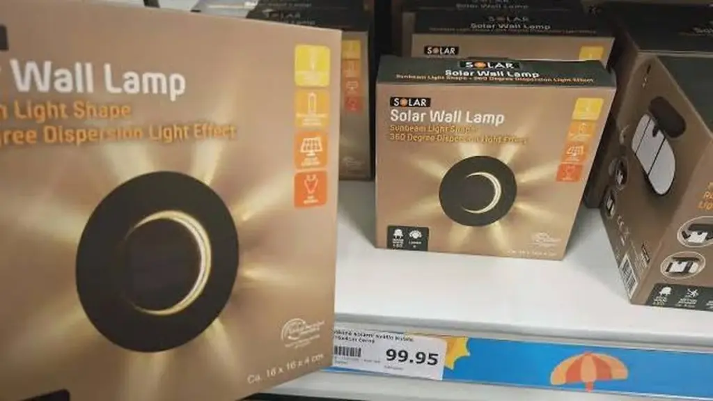 Jardín de lujo en Action: el truco de esta lámpara solar de pared