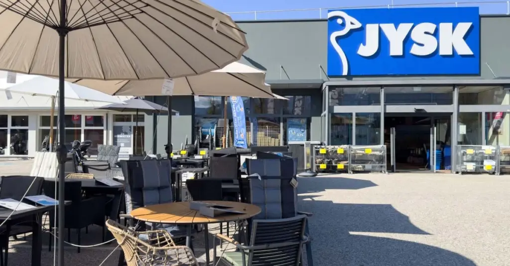 Jysk liquida stock en España: renueva tu salón con JYSTED al 65% menos
