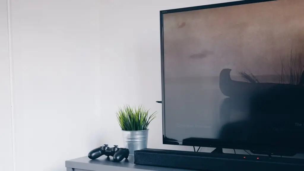 Pantalla de televisión impecable: por qué uso un filtro de café para limpiarla
