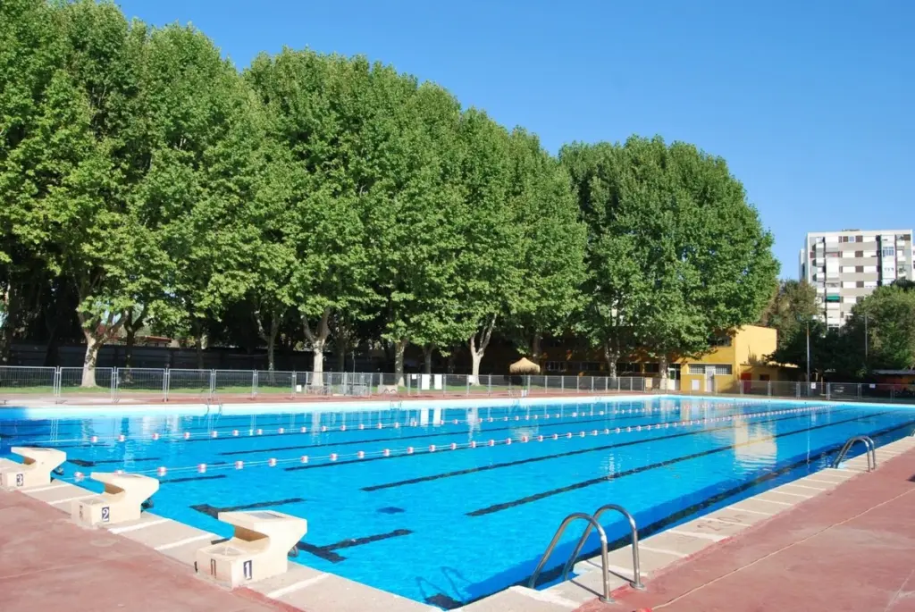 Piscinas en Alcalá de Henares: el trámite de la Concejalía de Salud para no ser multado