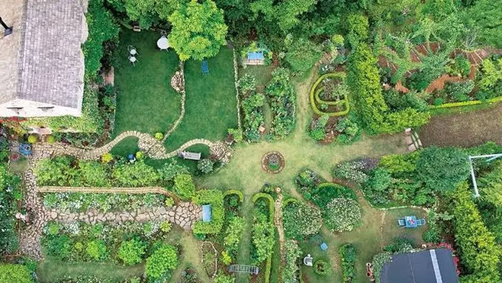 Rosas eternas en Yatsugatake: el método de Kateigaho para jardines resilientes