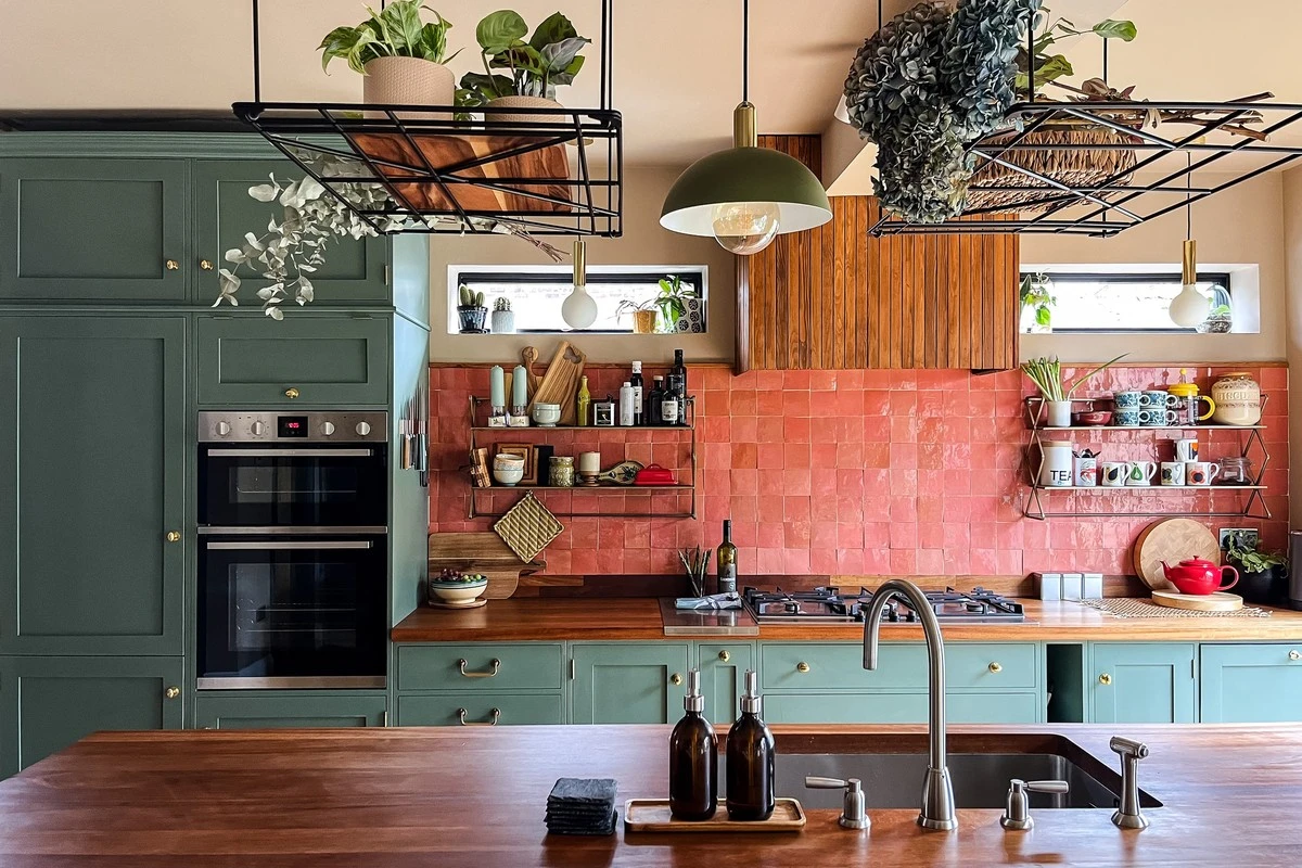 Samantha y Heath Mitchell: el truco para renovar tu cocina sin obras - image 1