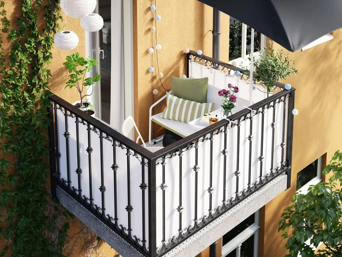 Terraza estilo Pinterest con IKEA: el truco de 220€ para ganar espacio - image 1