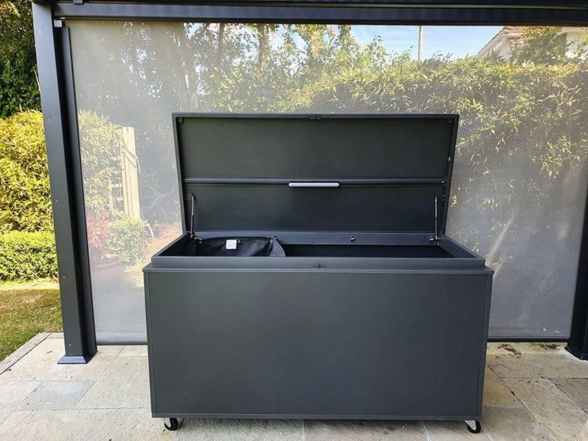 Terraza siempre en orden: El Strata 322L Garden Storage Box de Argos a mitad de precio - image 1