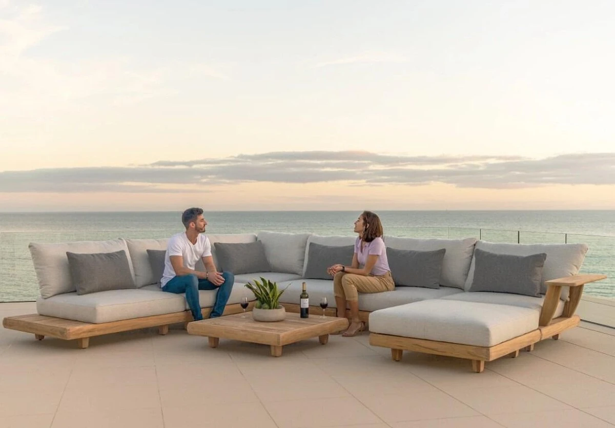 Terrazas pequeñas: el mueble Platform de John Lewis que ahorra un 60% de espacio - image 1