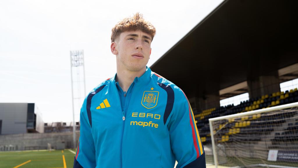 Víctor Muñoz, en la Ciudad del Fútbol de Las Rozas