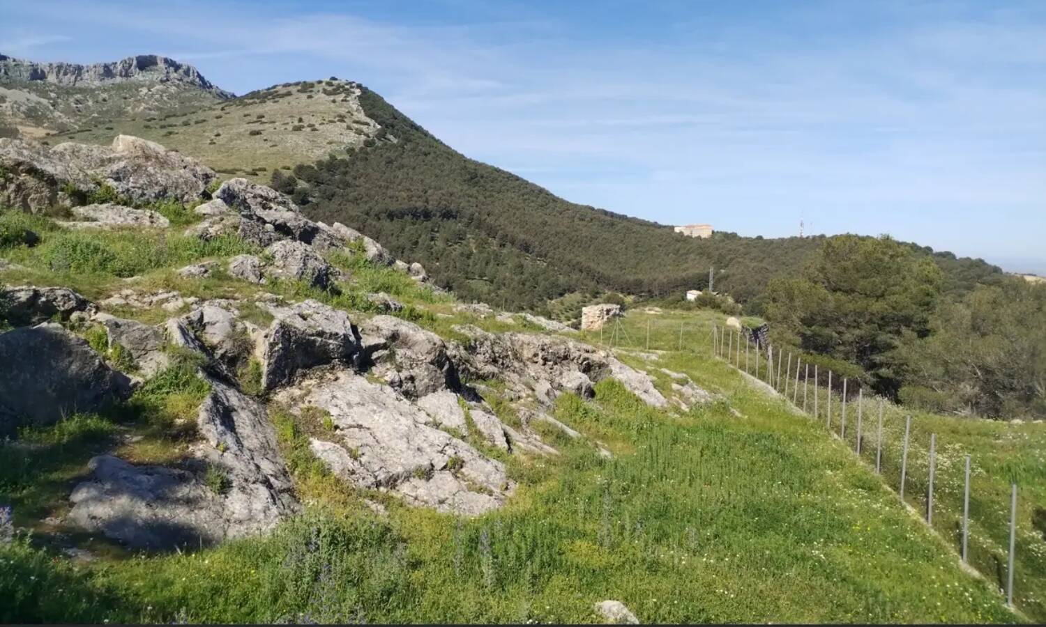 Foto: La fortaleza del siglo XI olvidada que se recupera en Jaén. (Salmer Cantería y Restauración)