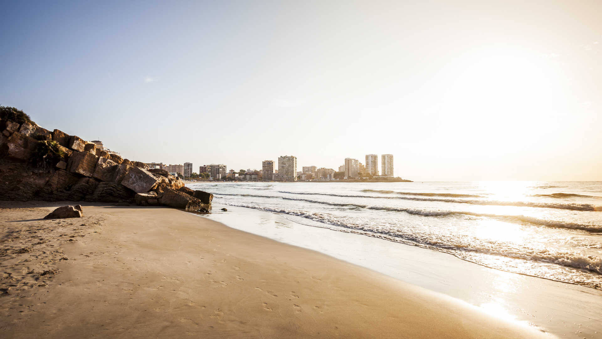 Foto: La playa de Castellón donde practicar yoga y taichí gratis este verano. (Comunitat Valenciana)