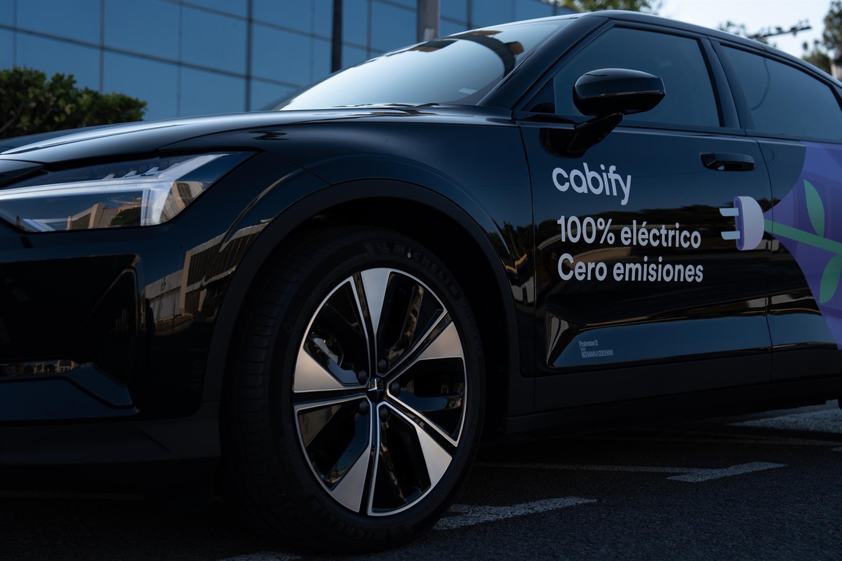 Imagen de archivo de un vehículo de la empresa española Cabify (Europa Press)