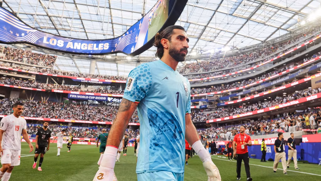 Alireza Beiranvand, portero de Irán, durante el Mundial.