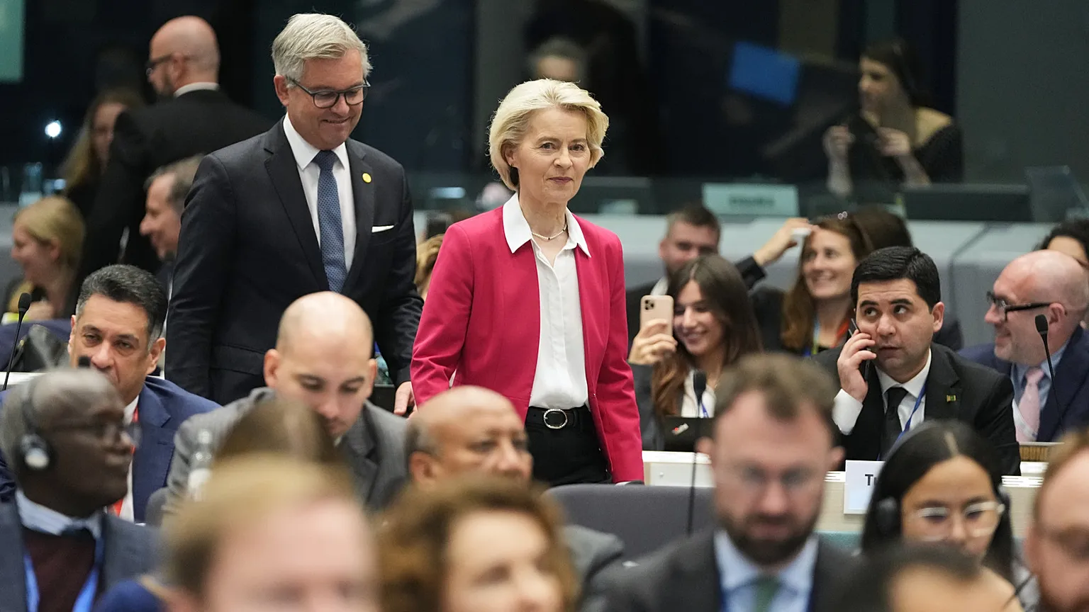 European Commission President Ursula von der Leyen and European Commissioner for Internal Affairs and Migration Magnus Brunner
