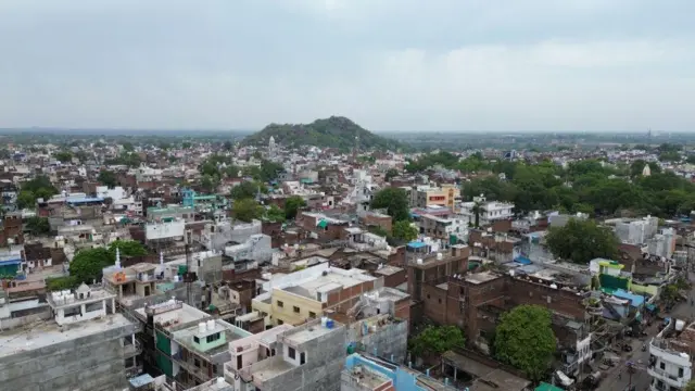 Una vista de la ciudad de Banda