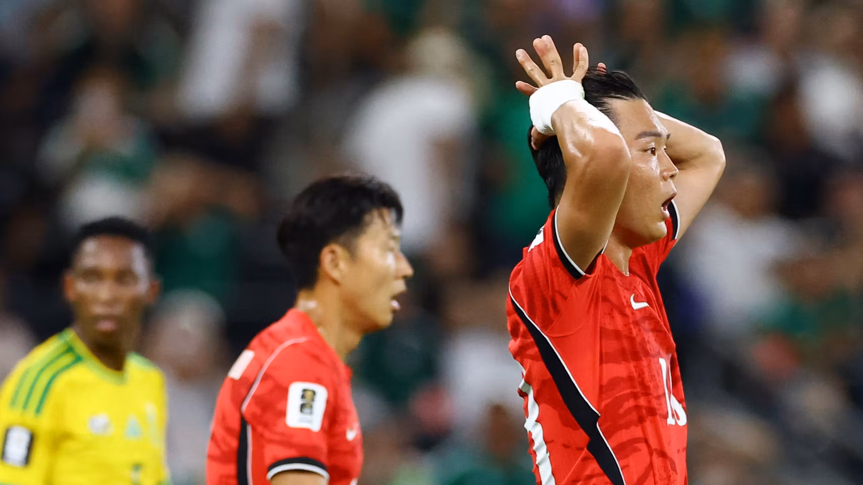 Los jugadores de Corea del Sur, tras ser eliminados en el Mundial.