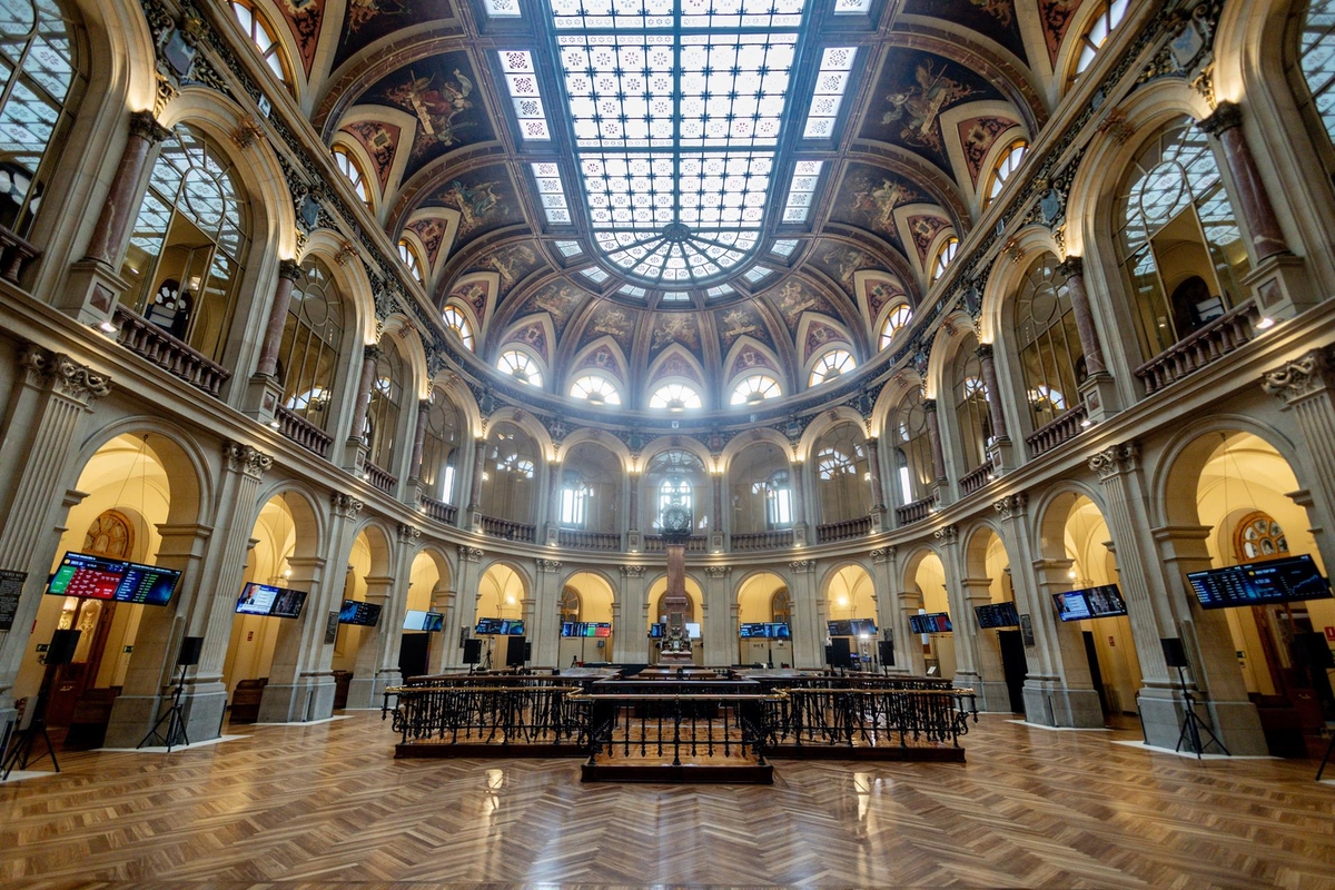 Interior del Palacio de la Bolsa en Madrid. (Europa Press)