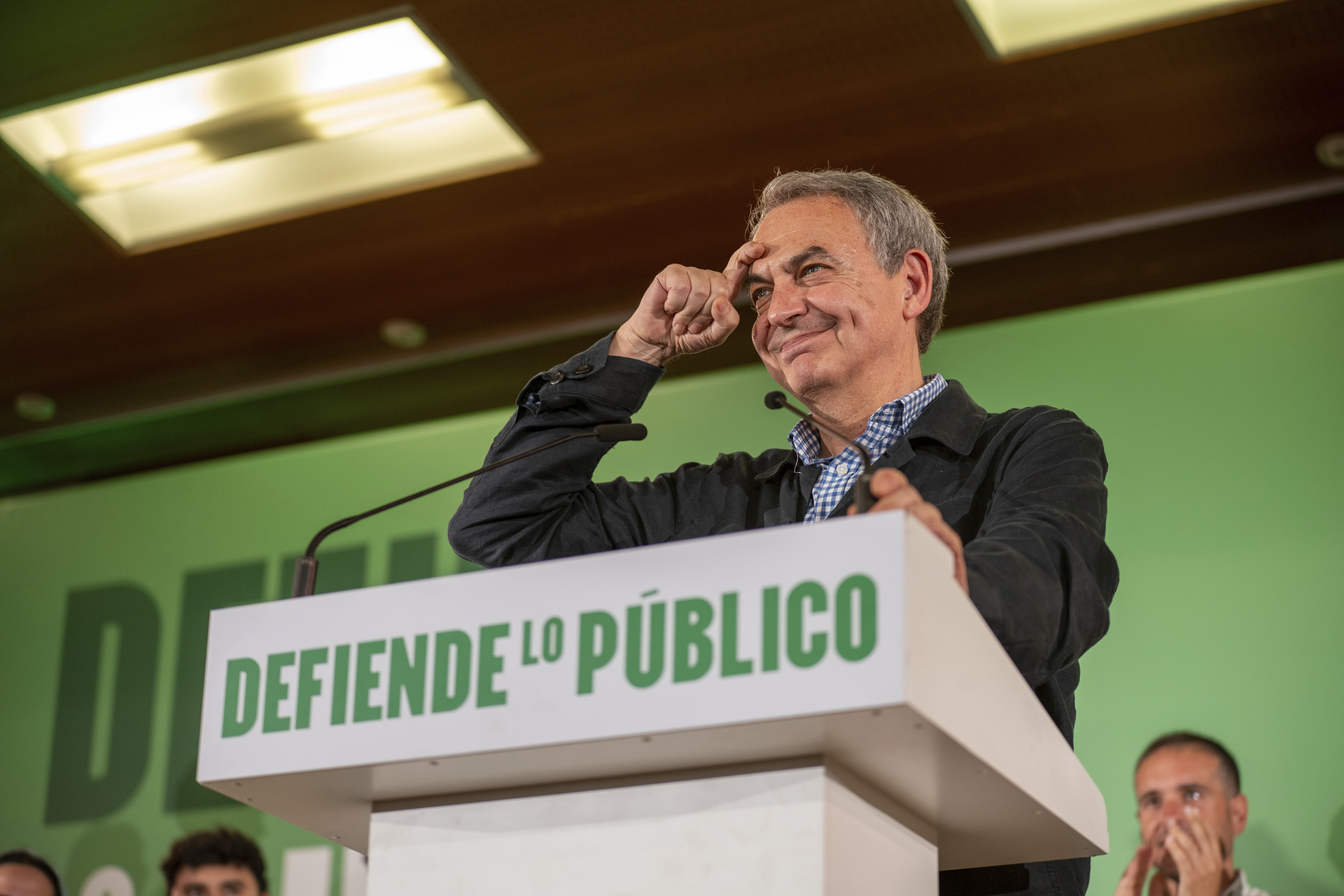 José Luis Rodríguez Zapatero en un mitin del PSOE de la campaña andaluza.