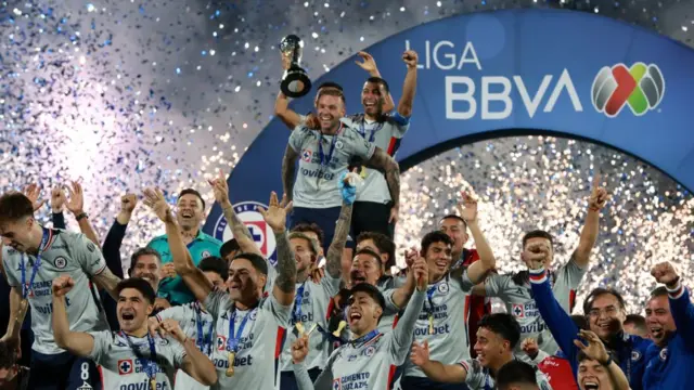 Cruz Azul campeones en México