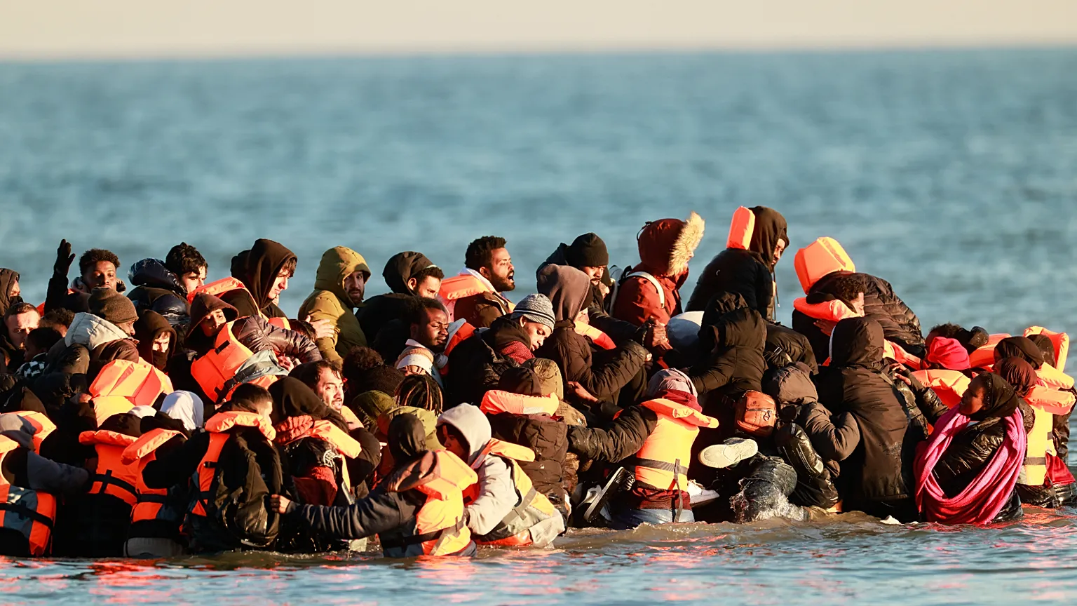 Asylum seekers heading towards France