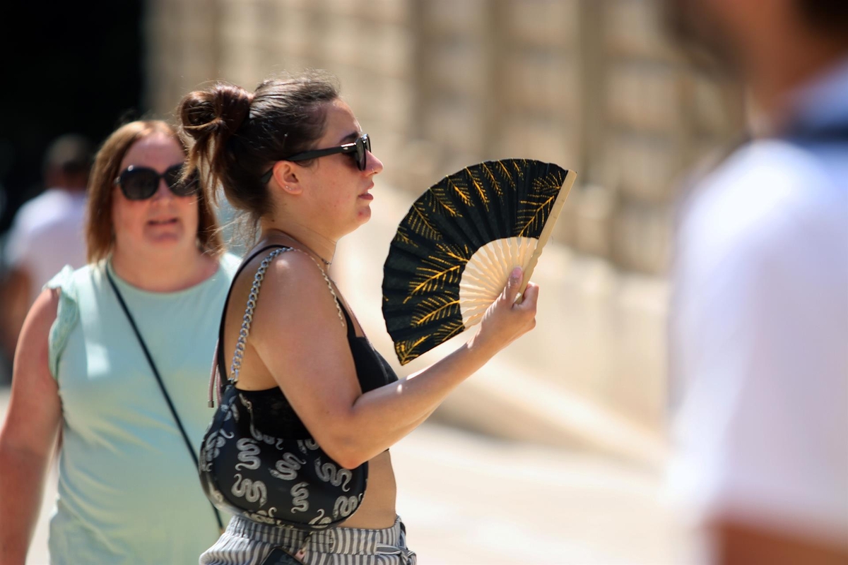 Los riesgos de sufrir altas temperaturas son más de lo que se creía. (Europa Press)