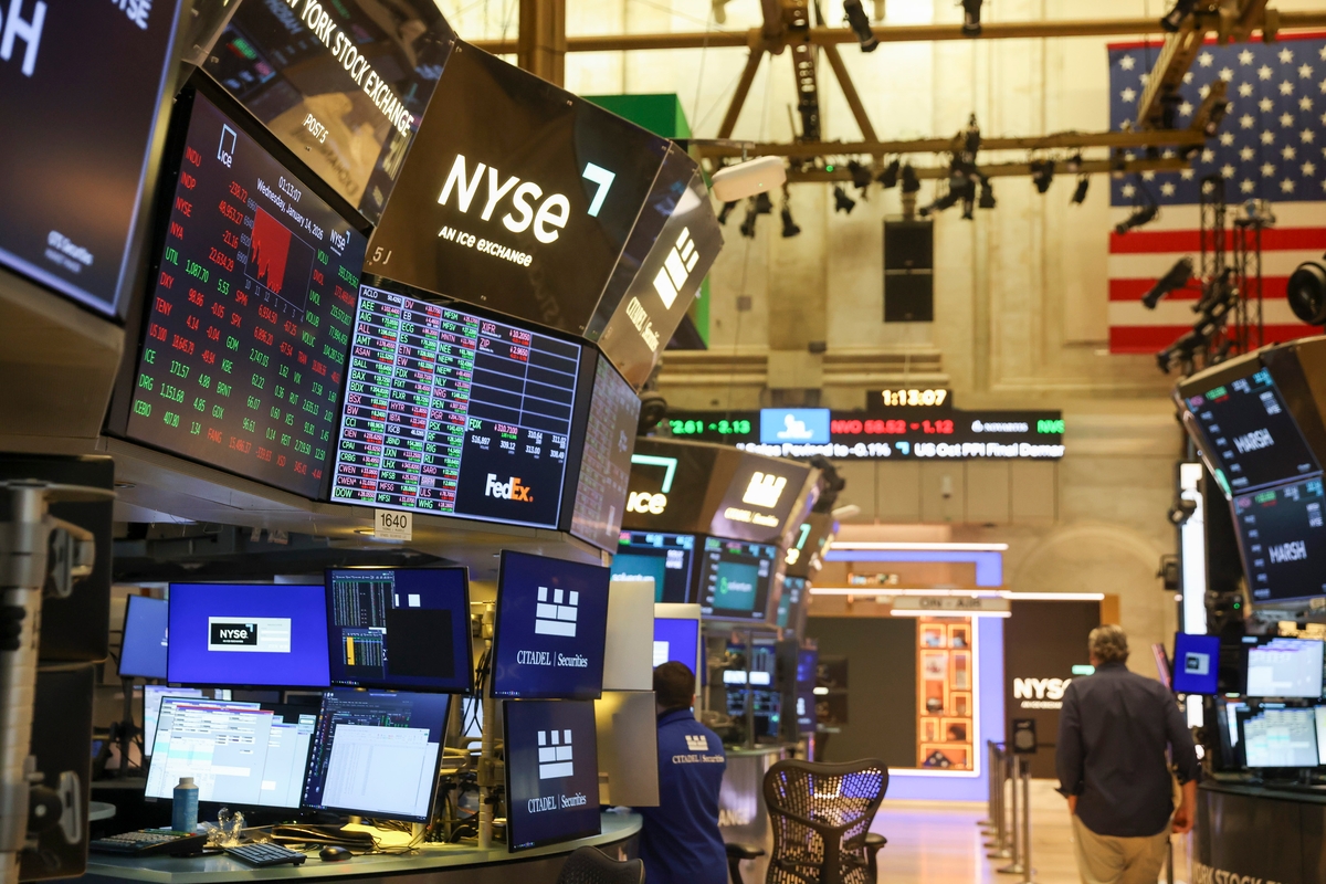 Fotografía de archivo de una sesión de Wall Street. (EFE/Sarah Yenesel)