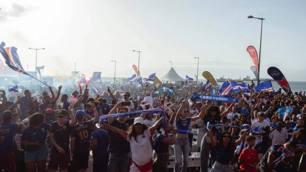 La afición de Cabo Verde, durante un partido de su selección.