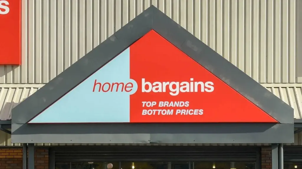Adiós a la luz y el calor: el secreto de Home Bargains con las Alan Symonds Diamond Blackout Curtains