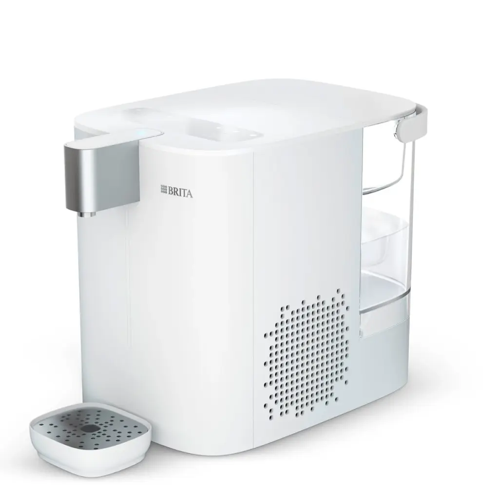 Adiós a las botellas: Brita Cube Cool de BRITA purifica tu agua en 1 toque