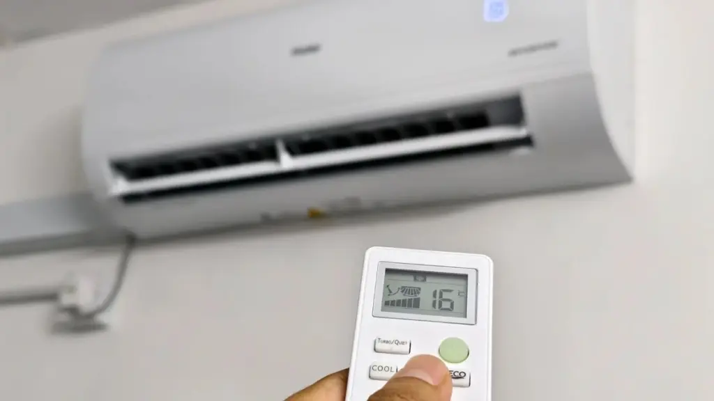 Adiós al calor: el truco de la botella para enfriar tu casa este verano sin aire acondicionado