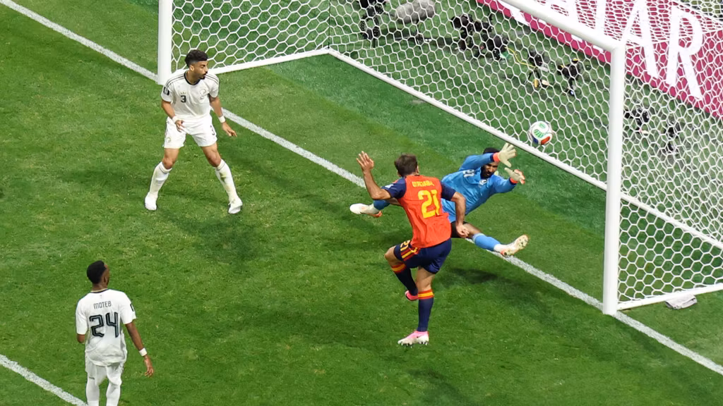 Oyarzabal anota su segundo gol ante Arabia Saudí.
