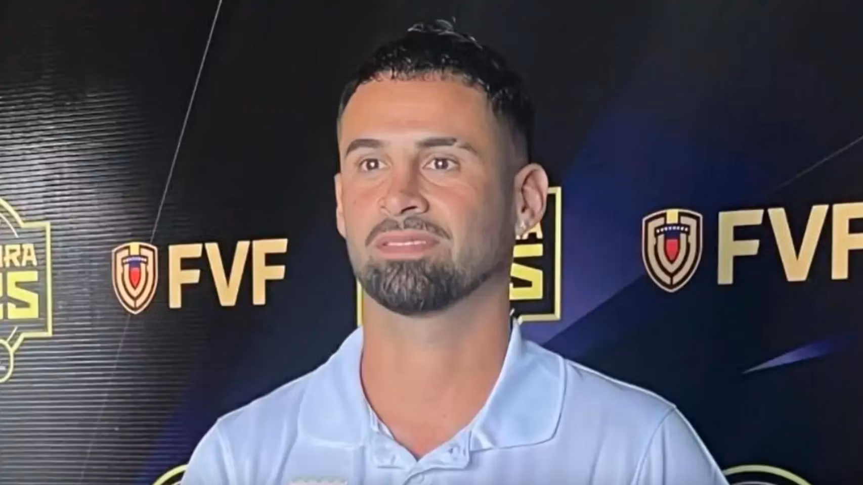 El futbolista Lucas Trejo