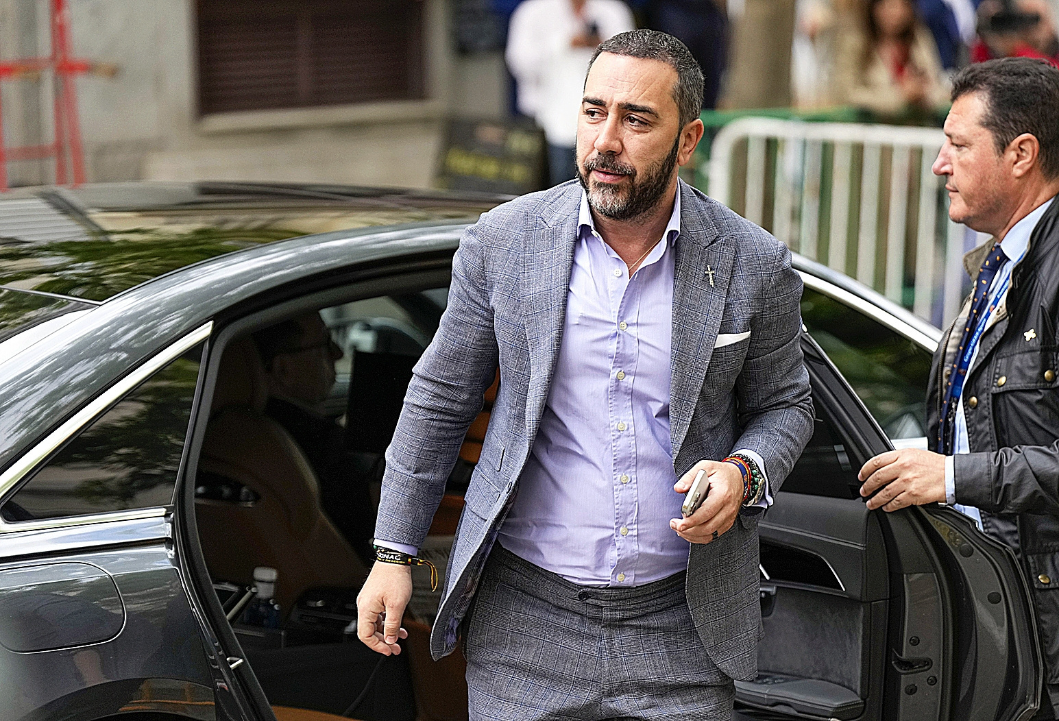El empresario y comisionista Víctor de Aldama a su llegada al Tribunal Supremo durante la vista oral del juicio, en mayo.