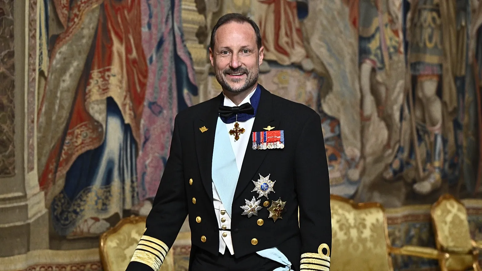 Norway's Crown Prince Haakon arrives for the gala dinner in the Hall of State at the Royal Palace in Stockholm, 30 April, 2026